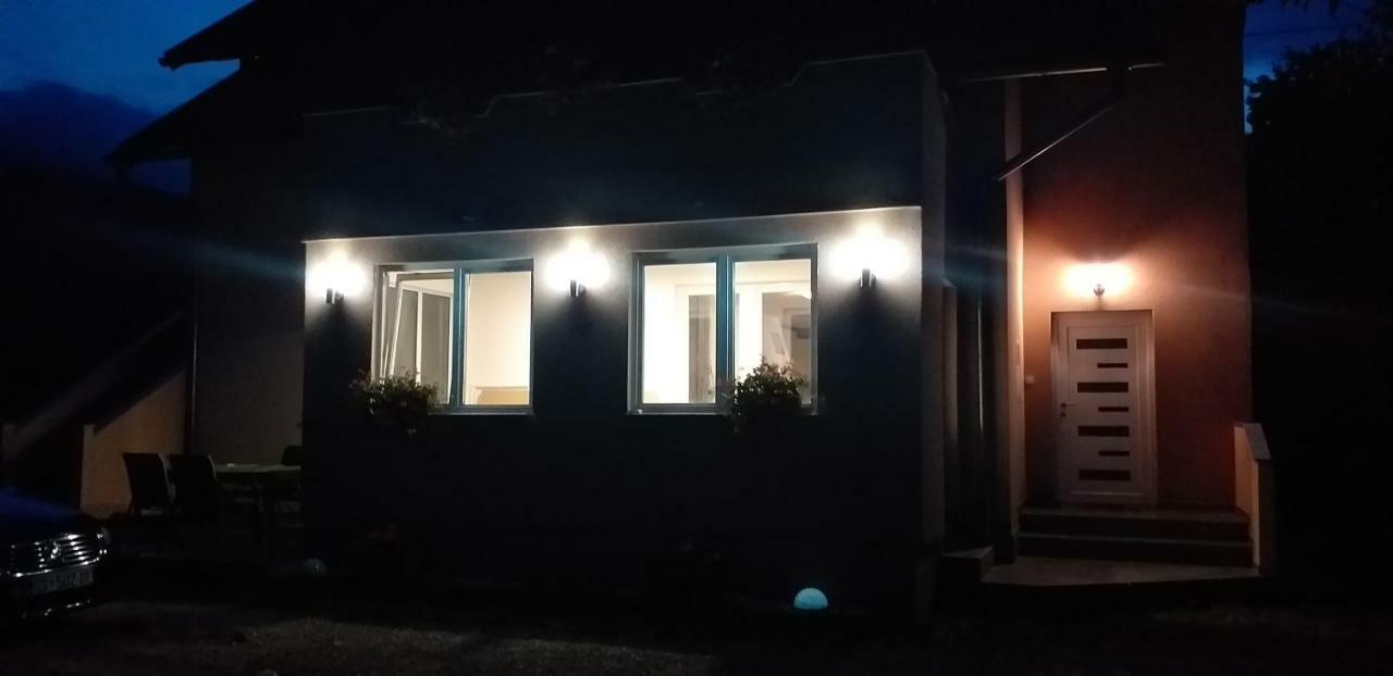 Apartman Vidovic Apartment Korenica Bagian luar foto